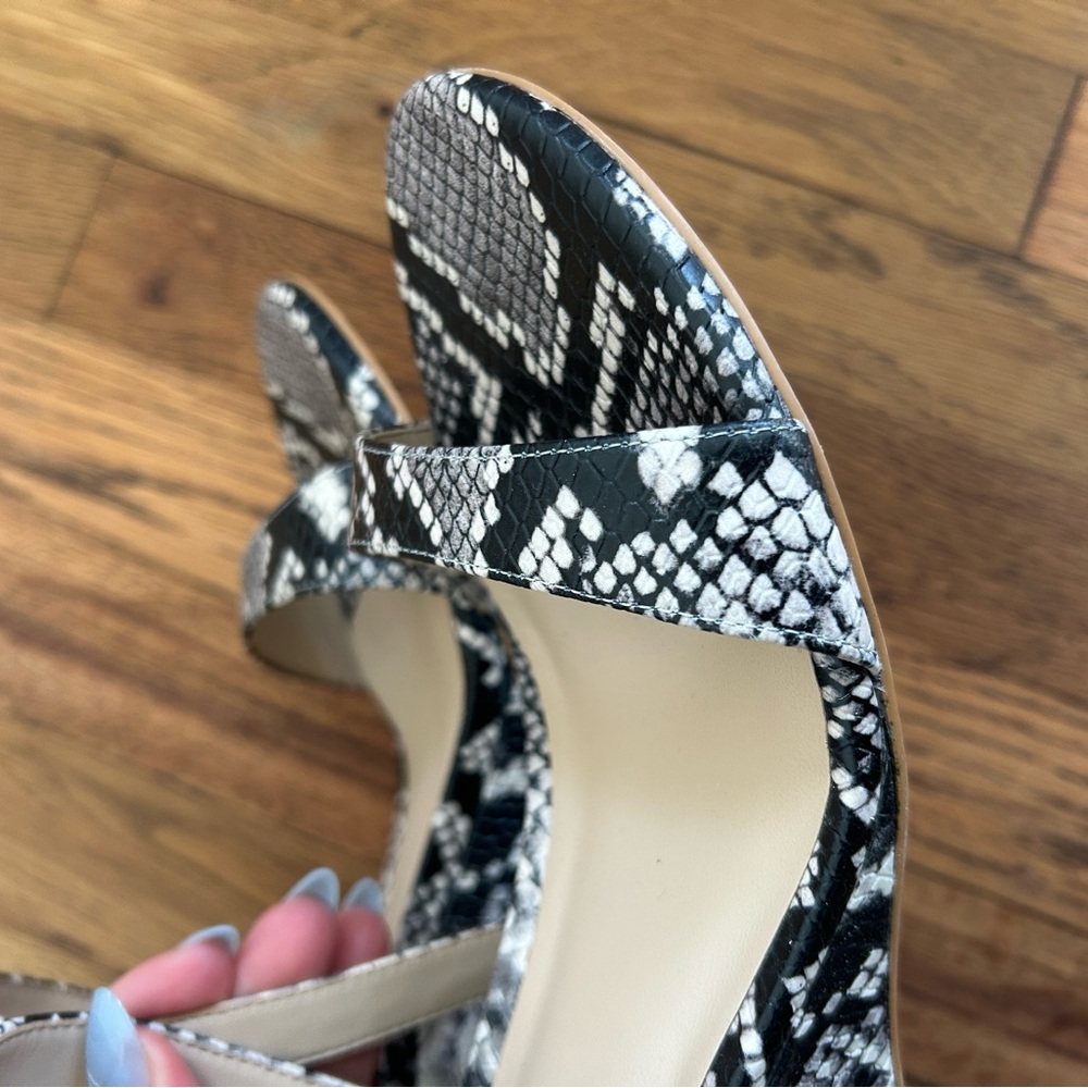 STUART WEITZMAN 75MM Snakeskin Embossed Leather Wedge Sandals Size 8 - Picture 8 of 8